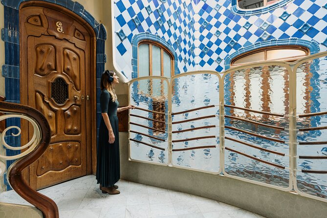 Casa Batlló First Access Insider Tour With Chocolate Breakfast - The Exclusive Early Access Experience