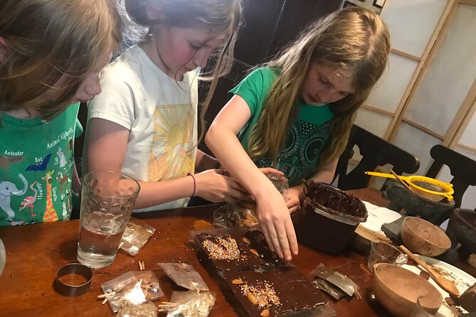 Casa Cacao - Journey From Cacao Bean to Chocolate - Making Your Own Modern Chocolate Bar