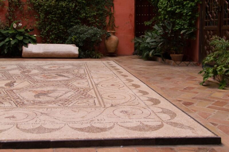 Casa de Salinas Entry Ticket with Audio Guide - Key Points