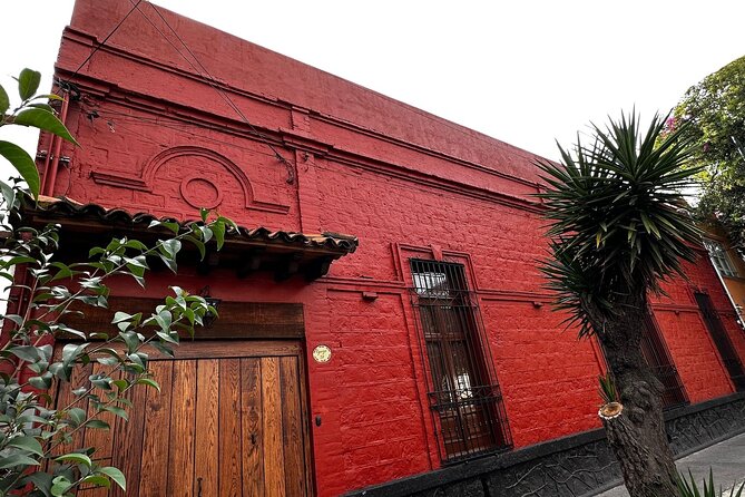 Casa Kahlo Museum (Red House) Ticket with Digital Guide Booklet - Discover the Casa Kahlo Museum (Red House) with Digital Guide Booklet