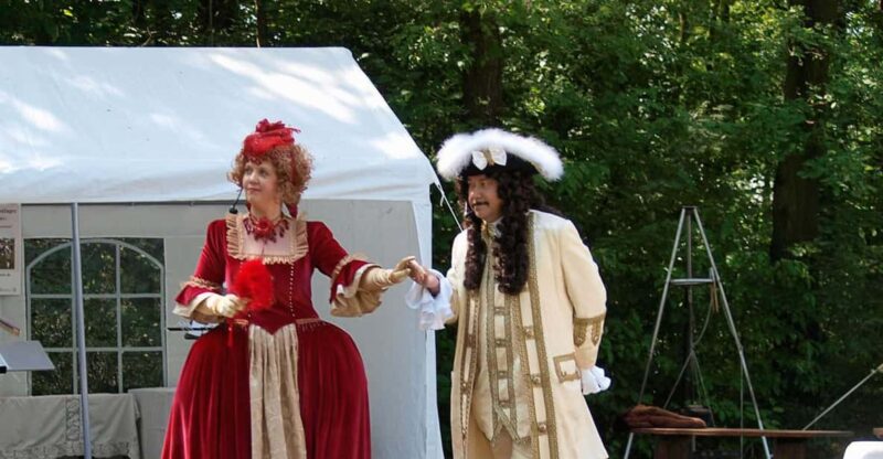 Casanovas Tour: Baroque District Dresden With Wine - Key Points