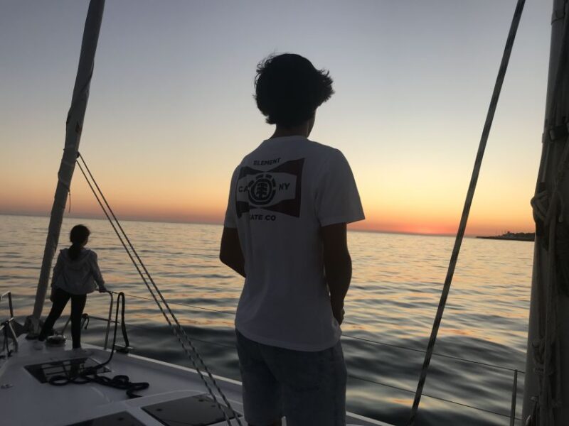 Cascais: 2-Hour Private Luxury Sunset Cruise with a Drink - Key Points