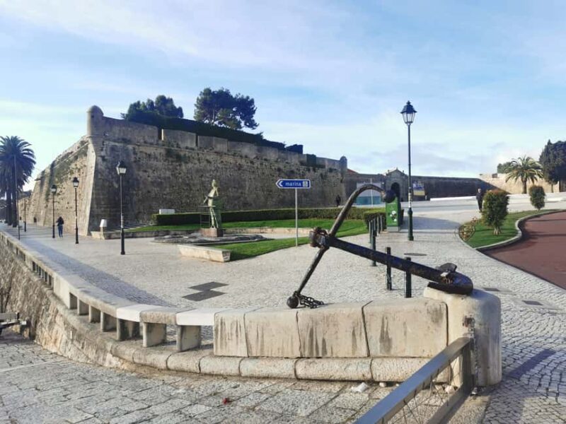 Cascais: Beach & Village Visit Full Day Private Guided Tour - Portuguese Cuisine and Wines at Lunch