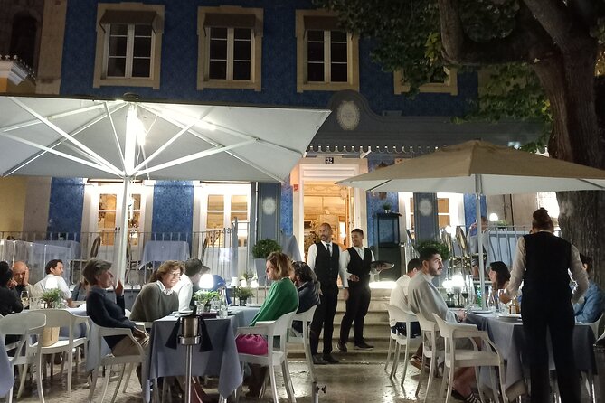 Cascais & Estoril by night | OR | Sintra By Night - Who Would Most Enjoy This Tour