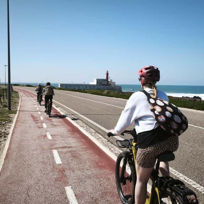 Cascais: Guided Scenic Bike Ride, Tuesday - Scenic Stop at Farol do Cabo Raso