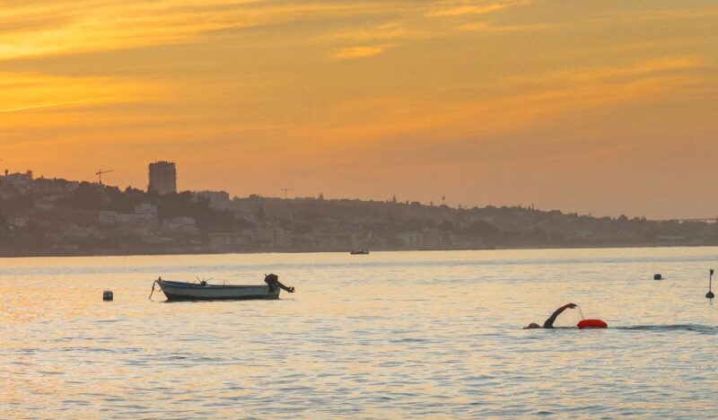 Cascais: Open Water Swimming - Exploring the Cascais Coast: Up to an Hour of Swimming