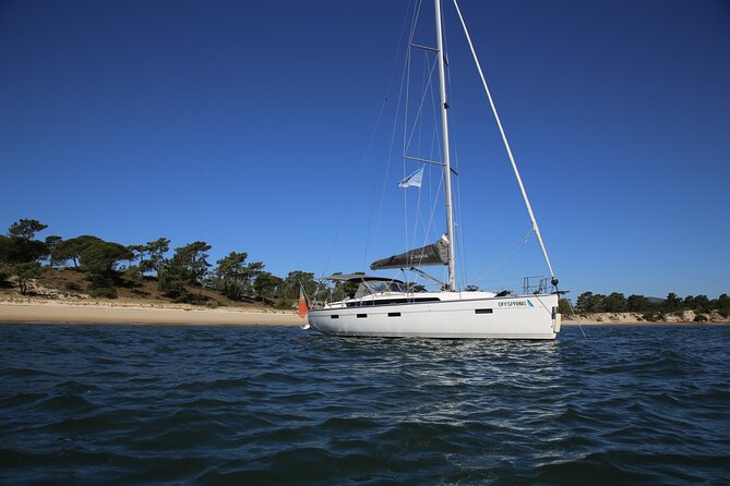 Cascais Romantic Private 2h Cruise with sparkling wine - Cascais Private Catamaran Experience with Stunning Coastal Views