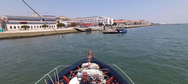 Cascais: Sunset Cruise to Lisbon with Open Bar - Departure Point at Cascais Marina