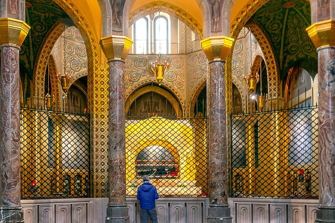 Cascia and Roccaporena from Rome - Scenic Drive and Return to Rome