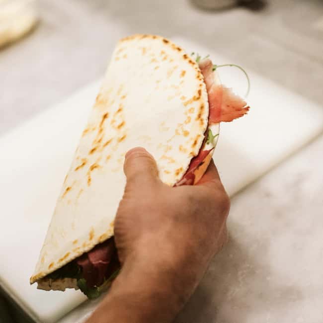 Cassone Riminese and Piadina: Culinary Experience and Hands-on Workshop - Discover Authentic Italian Flavors in Bologna with a Hands-On Workshop
