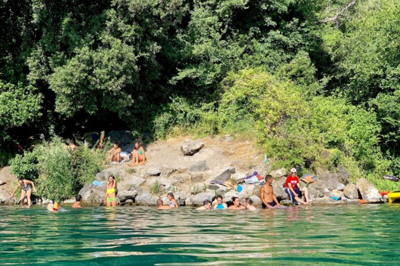 Castel Gandolfo: Kayak Food and Wine Tour - Historic Sites Along the Route