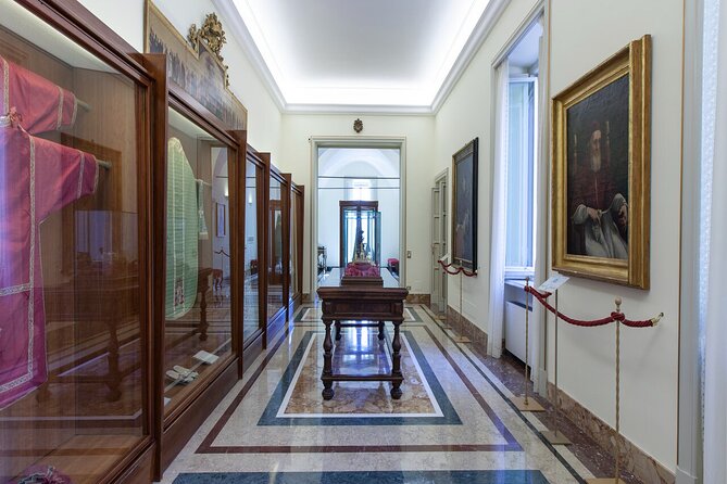 Castel Gandolfo: Papal Apartments & Secret Garden Entry Ticket - The Secret Garden and Its Views