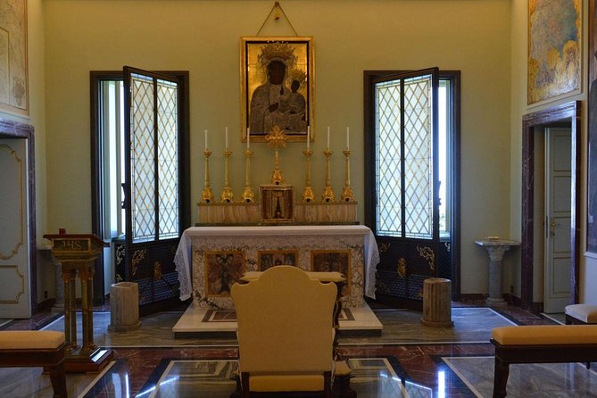 Castelgandolfo Pontifical Villas - Summer Residence of the Pope from Rome - Access to the Papal Villas and Private Rooms