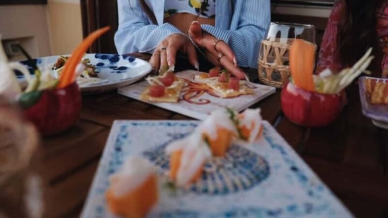 Castellammare: Night Boat Tour with Dinner & Overnight - Breathtaking Views of the Sorrento Coast at Dawn