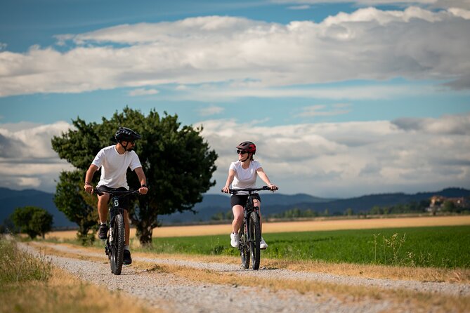 Castiglion Fiorentino - eBike tour in the tuscan countryside - Why Choose This eBike Tour in Tuscany?