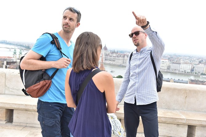 Castle District tour with Matthias Church Ticket & Cake & Coffee - The Matthias Fountain and Local Flavors