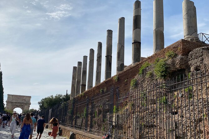 Catacombs, Colosseum, Roman Forum and Palatine Hill Private Tour - Key Points