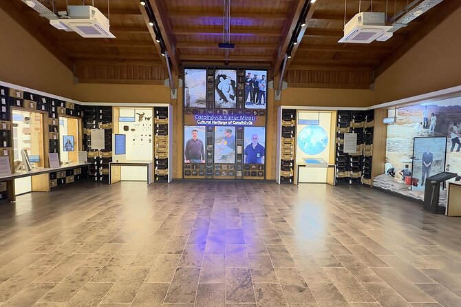 Çatalhöyük Archaeological Excavation Site and Virtual Museum - The Virtual Museum at the Welcome Center