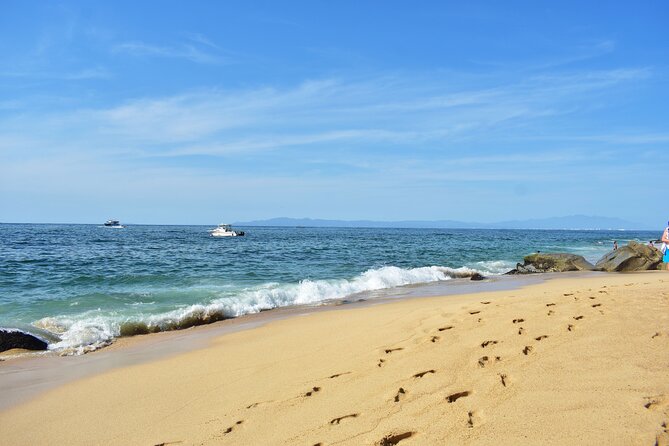 Catamaran Arches, Animas Beach, Quimixed Waterfall and Food Tour - Return Cruise with Games, Raffles, and Dancing