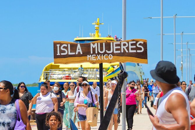 Catamaran Beach Club Isla Mujeres Tour - Key Points