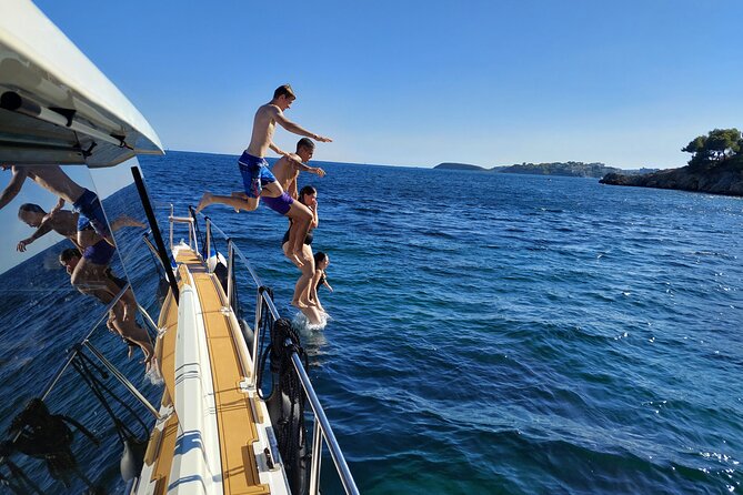 Catamaran Mallorca Eco Experience - Flexibility with Departure Times and Weather Policy