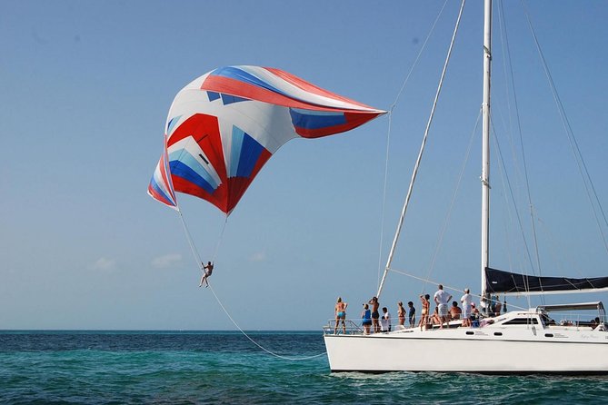 Catamaran Party on the Caribbean Sea to Isla Mujeres - Practical Details and Group Size