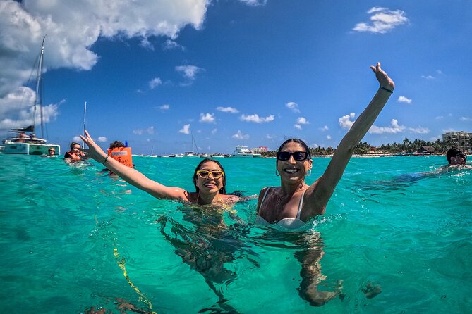 Catamaran Plus Reef Snorkeling and Isla Mujeres Visit - Honest Insights from Reviews