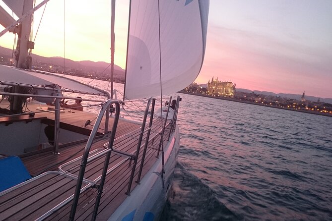 Catamaran sailing at sunset with tapas Palma de Mallorca - Flexibility and Cancellation Policies