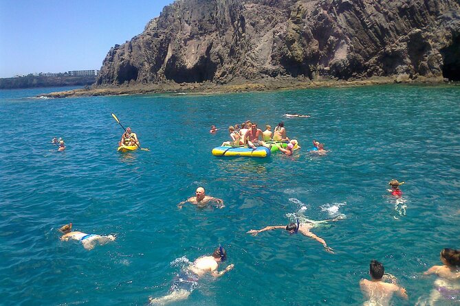 Catamaran Sailing Experience to Papagayo's Beaches with lunch and drinks - Water Activities: Swimming and Kayaking Options