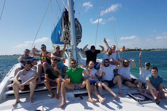 Catamaran Sailing & Snorkeling Experience Isla Mujeres from Playa Del Carmen - Dining, Drinks, and Extra Costs on the Tour