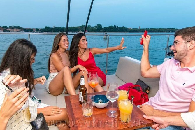 Catamaran Spritz Tour - Starting Point and Duration of the Venice Catamaran Tour