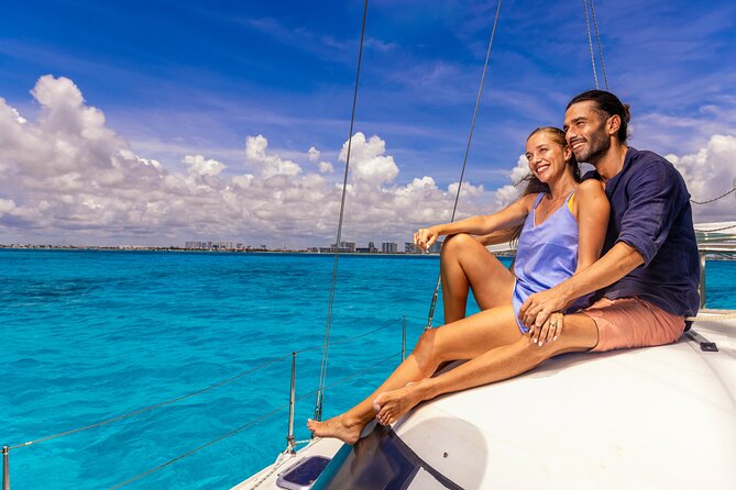 CATAMARAN to Isla Mujeres, Snorkel & Beach Club by Xcaret - Relaxing at Zaza Yacht & Beach Club