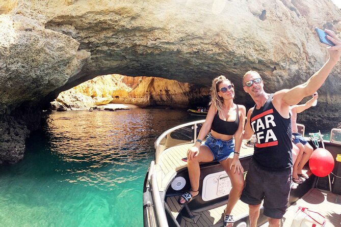 Catamaran Tour to Benagil Caves - Key Points