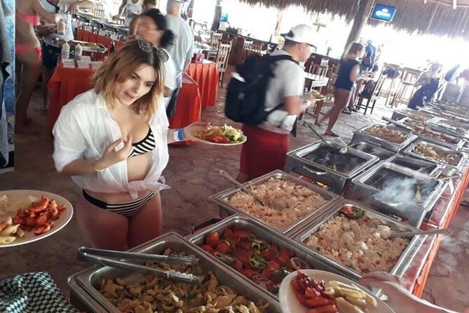 Catamaran unlimited Isla Mujeres with from Playa del Carmen - Snorkeling Experience and Equipment