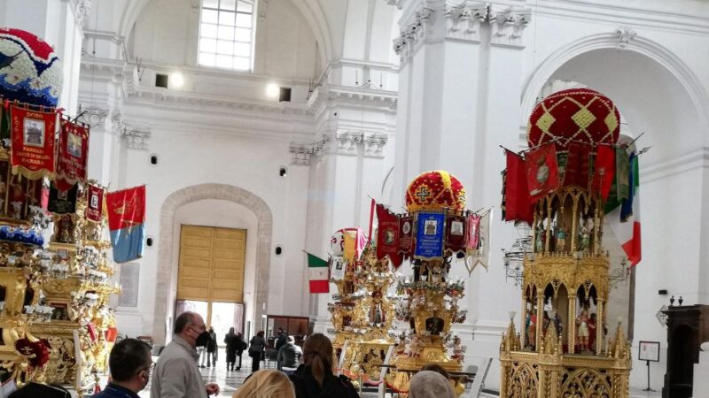 Catania: City Highlights Walking Tour - Visiting the Monastery of San Nicolò lArena