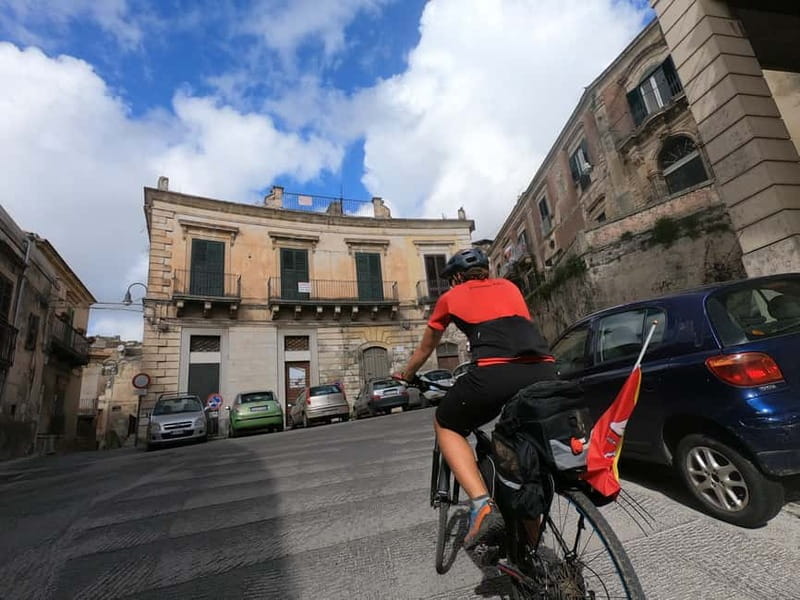 Catania: Electric Bike Rental - Catania’s Downtown Start and End Points