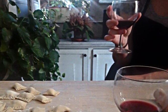 Catania Home Cooking: Pistachio Ravioli, Sicilian Pasta & Wine - Key Points