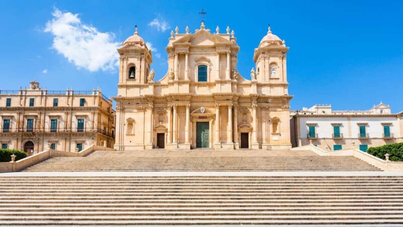 Catania: Noto and Calamosche Beach Private Day Tour - Discover Noto’s UNESCO World Heritage Charm