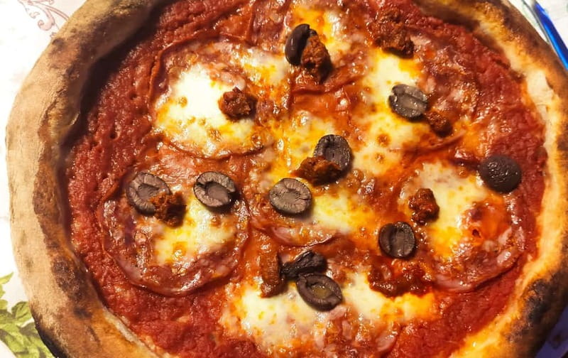 Catania: Pizza Cooking Class - Tasting and Sharing Your Creations