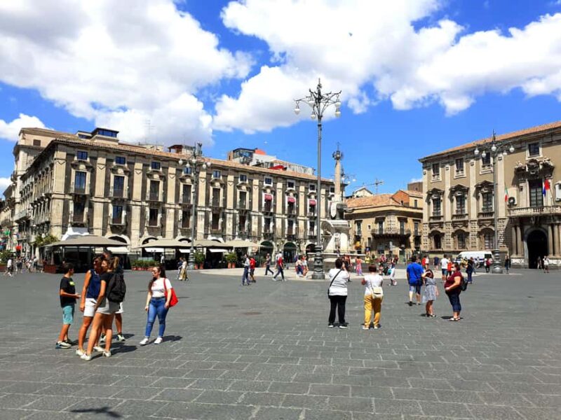 Catania: walking tour with tasting - Logistics and Group Experience