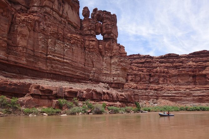 Cataract Canyon Rafting Adventure from Moab - The Adventure for Different Seasons and Water Levels