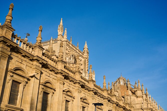 Cathedral and Giralda Tour - Exploring Sevilles Gothic Majesty at the Cathedral