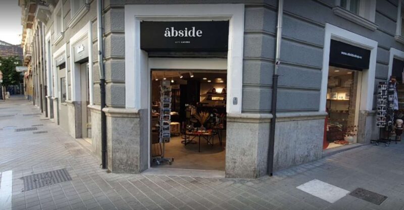 Cathedral and Royal Chapel with Albaicín and Sacromonte - Visiting Granadas 15th-Century Cathedral and Royal Chapel