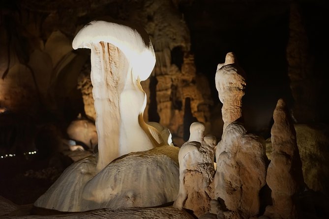 Cave Without a Name Admission Ticket with Guided Cavern Tour - The Experience of the Cave’s Natural Beauty