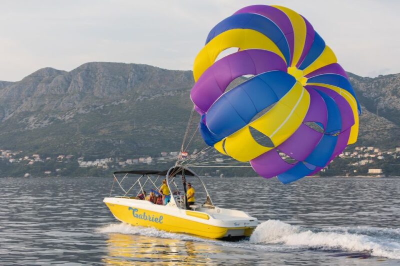 Cavtat: Parasailing - Cavtat Parasailing: An Exciting Aerial Adventure Over Croatia’s Dalmatian Coast