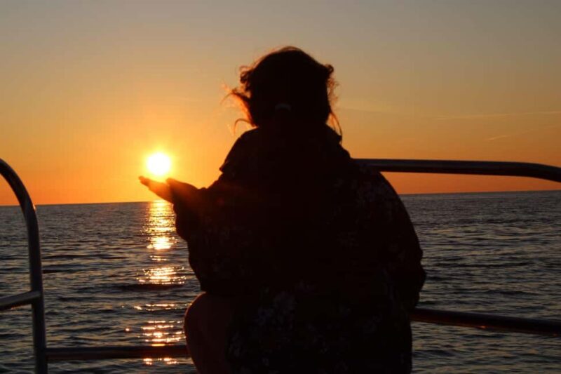 Cavtat: Romantic Sunset Cruise with Unlimited Drinks - Cavtat: Romantic Sunset Cruise with Unlimited Drinks