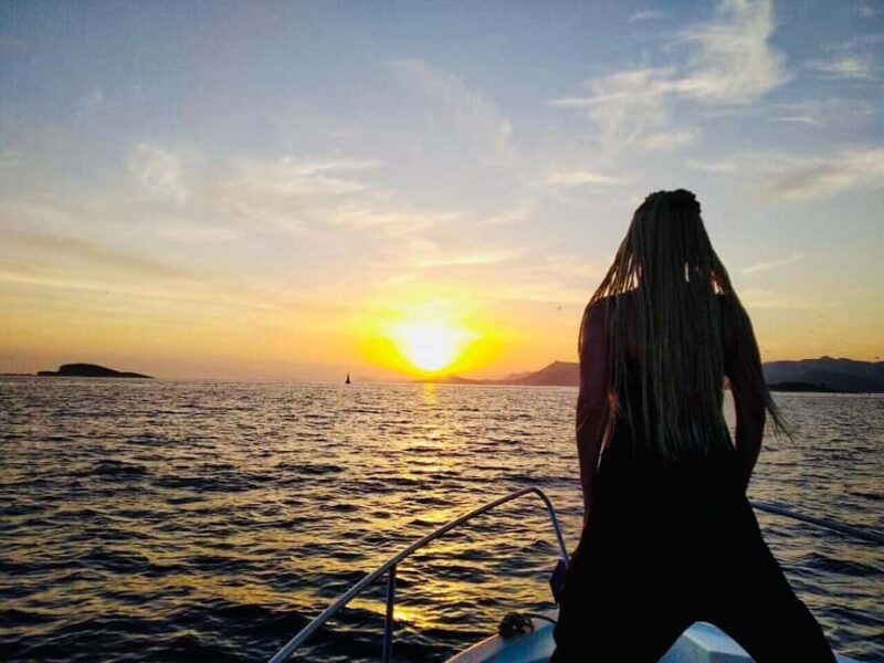 Cavtat: Romantic Sunset Cruise with Unlimited Drinks - Exploring the Islets of Mrkan, Bobara, and Supetar