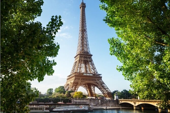 CDG - ORLY (ORY) airport to Paris, with a fluent English driver - Who Should Consider This Transfer Service