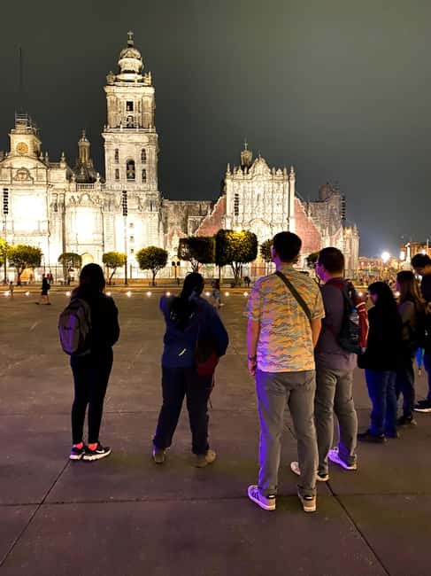 CDMX: Night Walking Tour of the City, with option to visit the Torre Latinoamericana - Exploring Mexico City’s Main Square and Cathedral