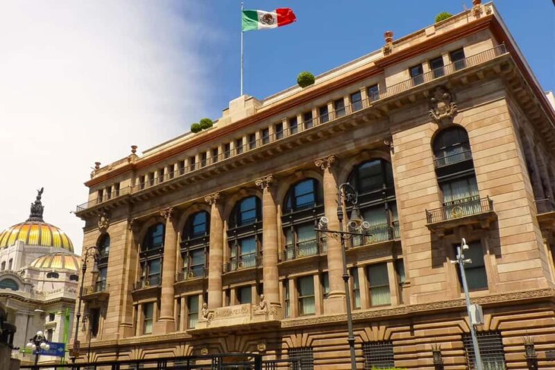CDMX: Tour of Palaces and Museums - Scenic Walk to the Post Office Palace